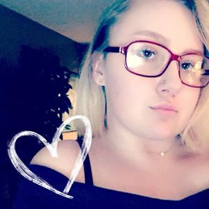 Meet your Posher, Cierra